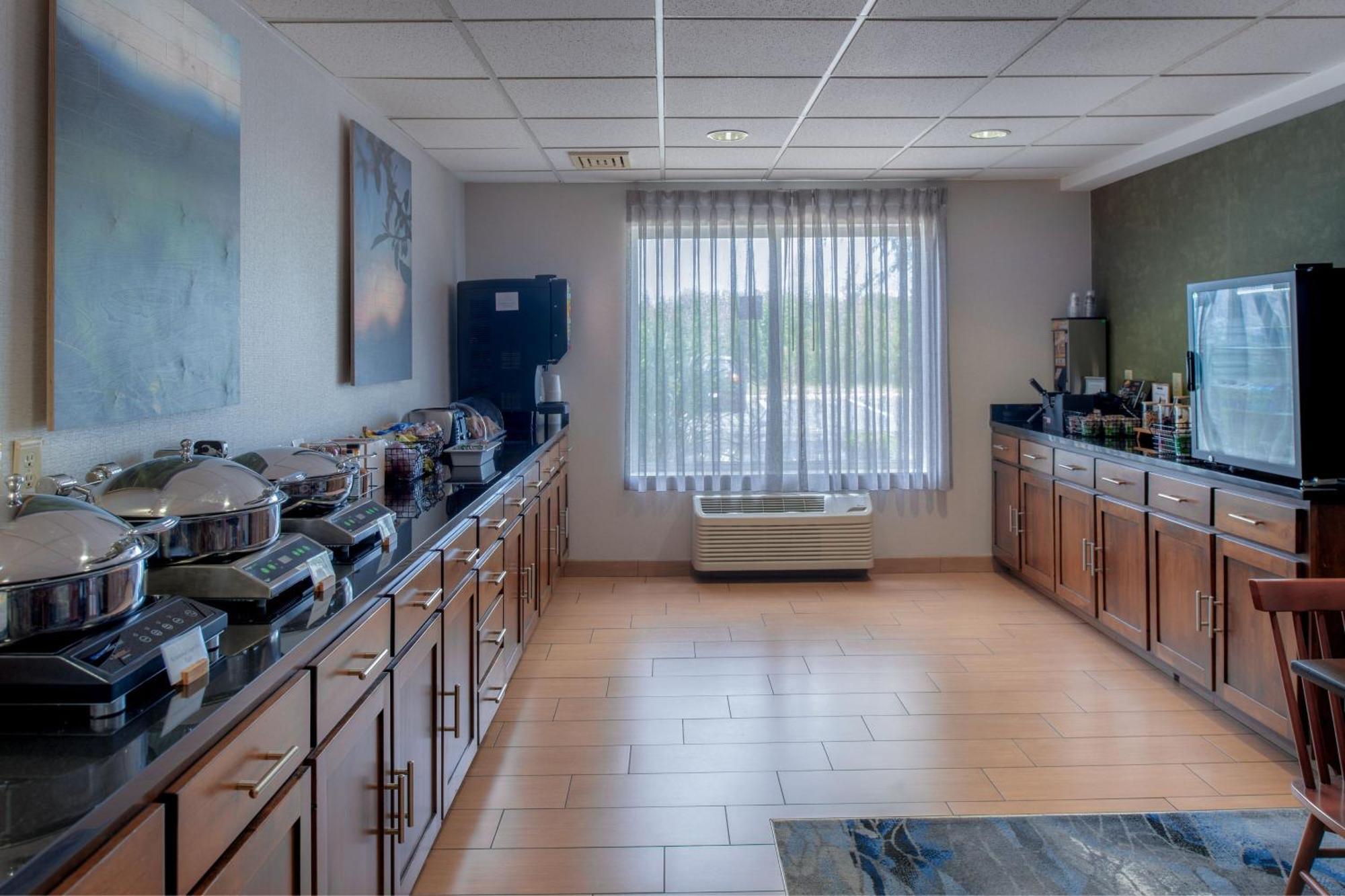 Отель Fairfield By Marriott Troy Экстерьер фото